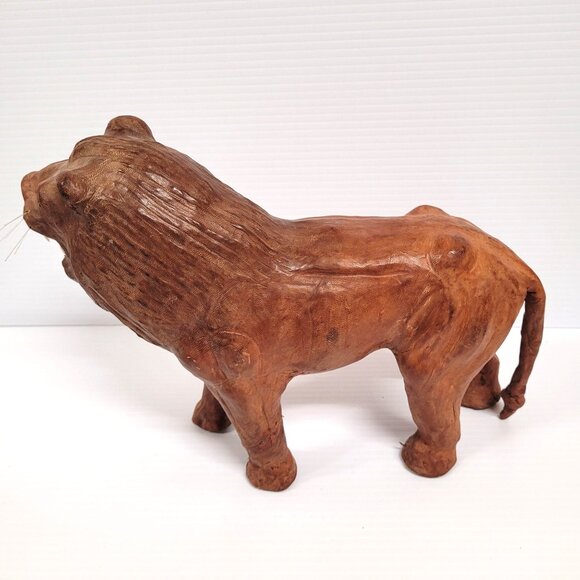 Lion Leather Wrapped Glass Eye Statue Figurine 12'' x 9'' Made in India Vintage - Picture 3 of 10